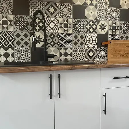 Ellie's Eco Private Glamping And *