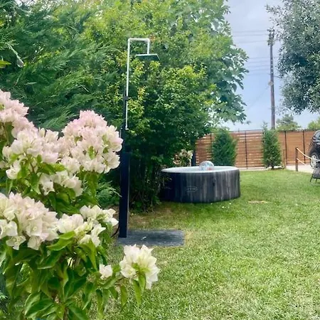 Ellie's Eco Private Glamping And Nea Kallikrateia