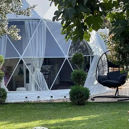 Ellie's Eco Private Glamping And *