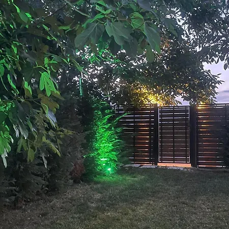 Ellie's Eco Private Glamping And Nea Kallikrateia