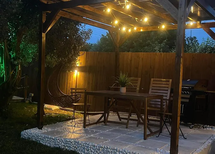 Ellie's Eco Private Glamping And * Nea Kallikrateia