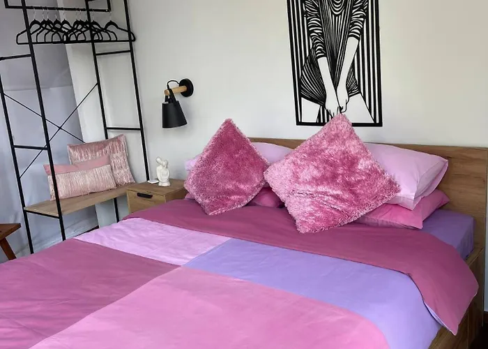 Ellie's Eco Private Glamping And