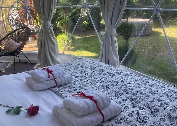 Ellie's Eco Private Glamping And *